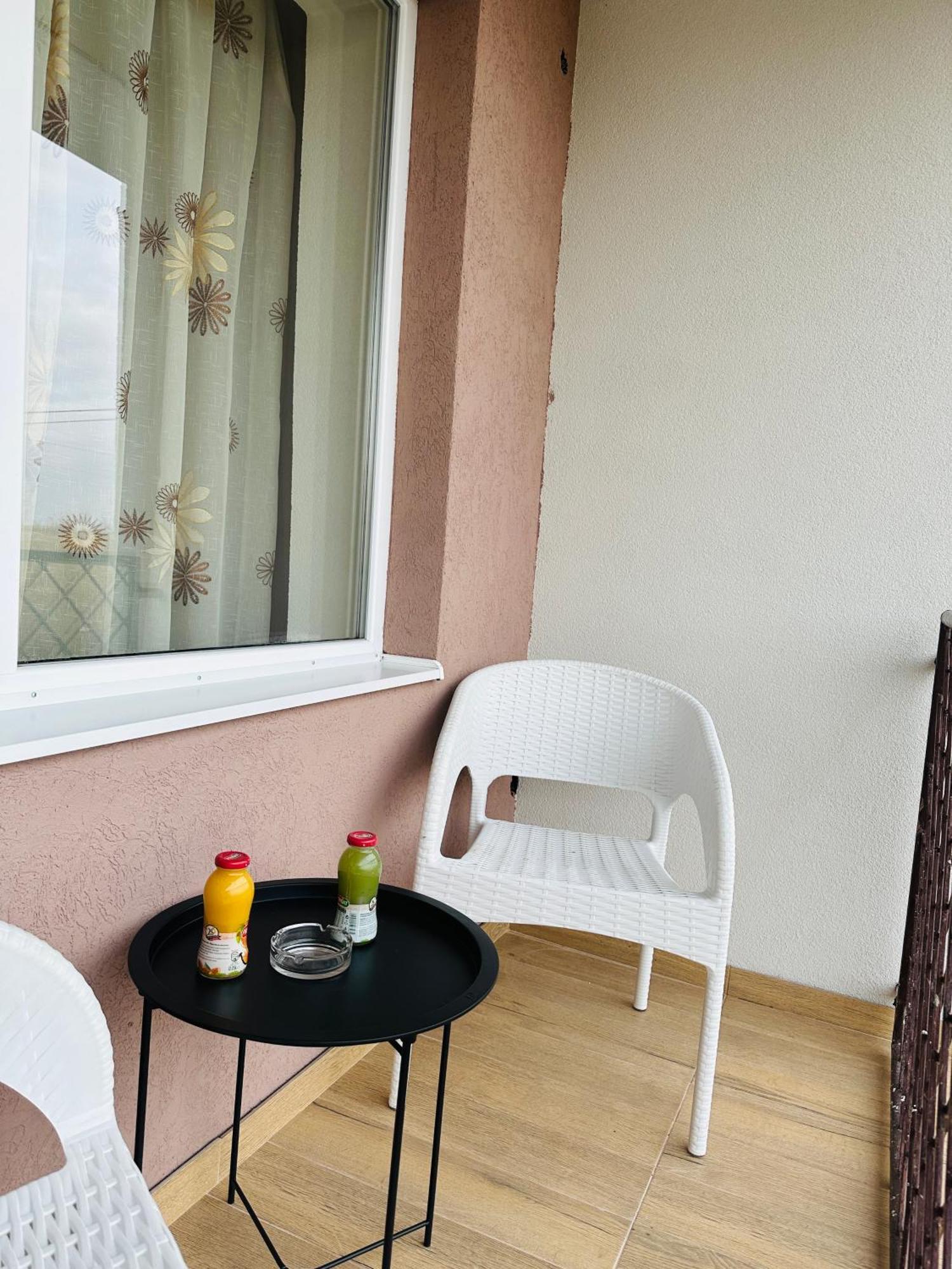Guest House Zoreni Mociu Esterno foto