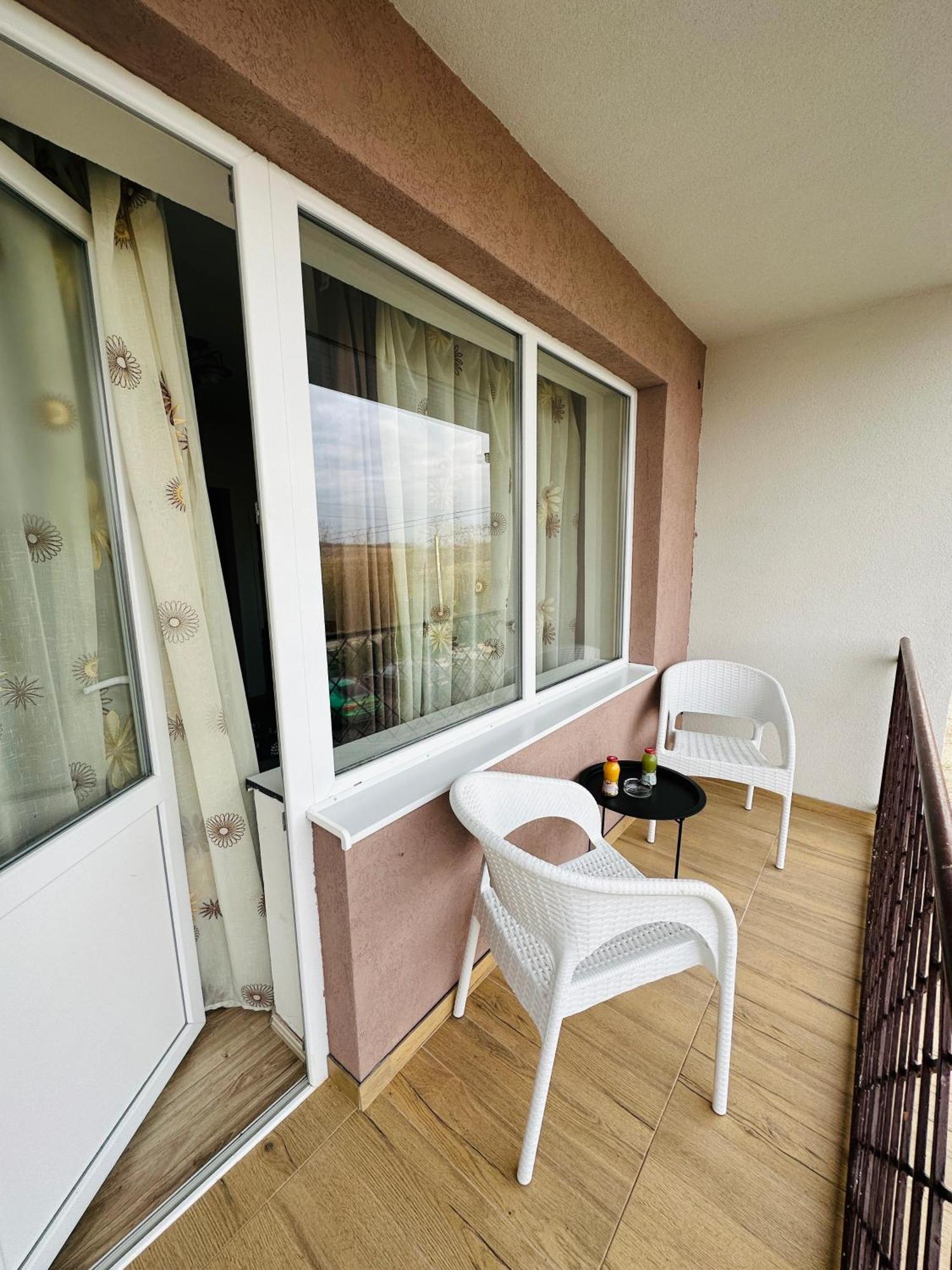 Guest House Zoreni Mociu Esterno foto